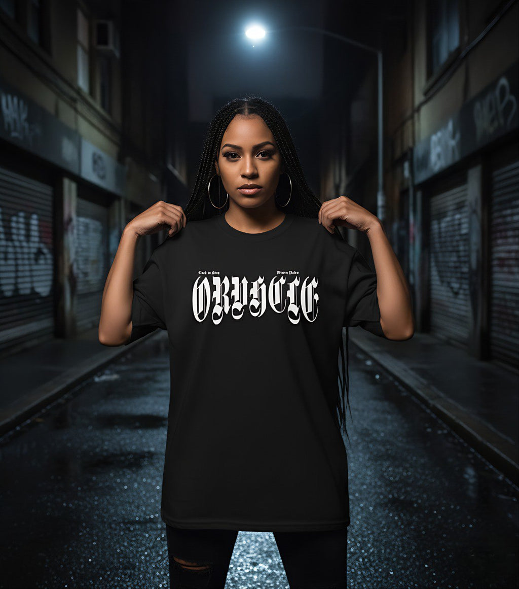 Camiseta Oversize Negra Texto Blanco