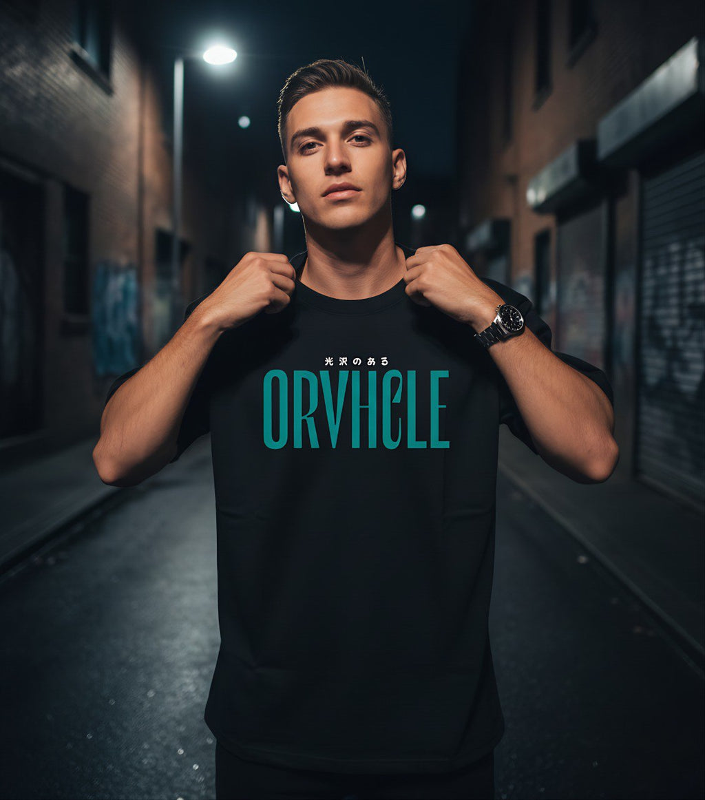 Camiseta Oversize Negra Texto Azul